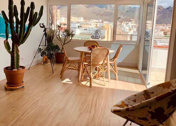 Atico Con Terraza, Vistas Panoramicas Y Parking