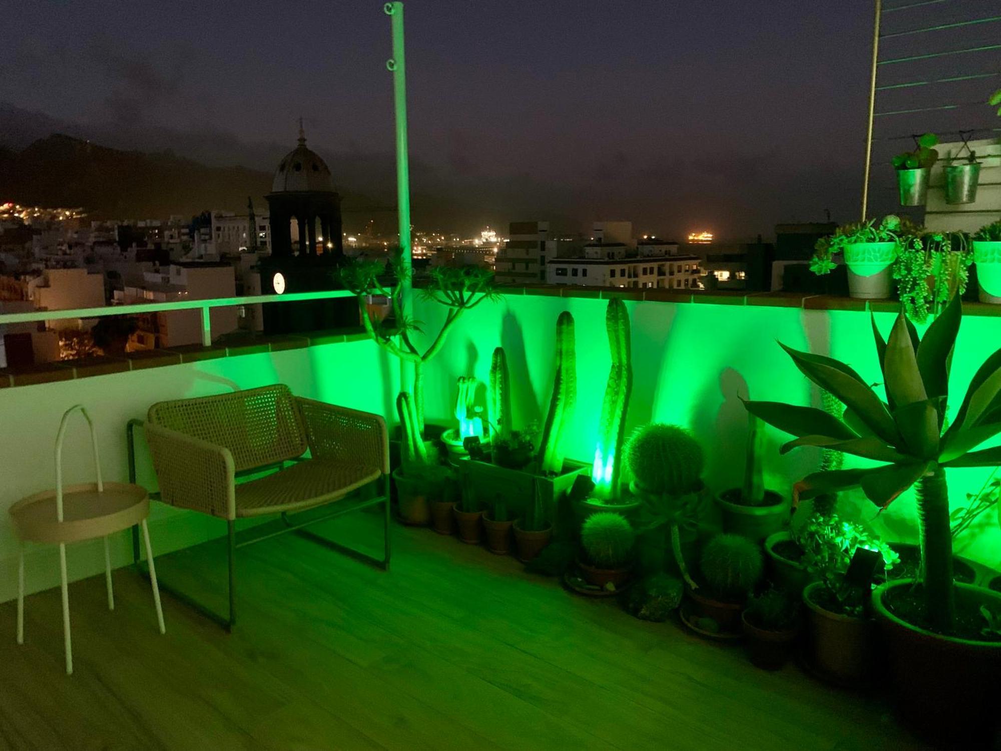 Atico Con Terraza, Vistas Panoramicas Y Parking Appartamento *
