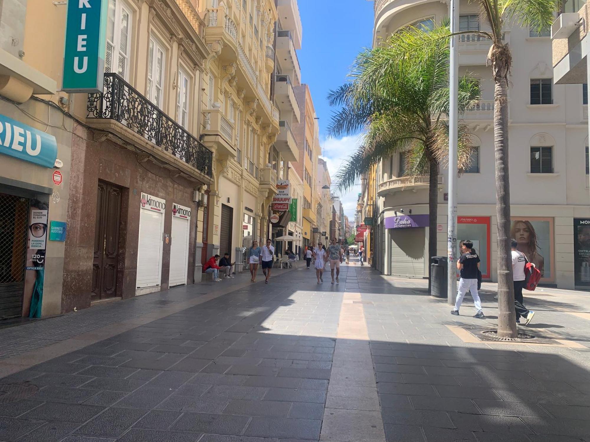 Appartamento Atico Con Terraza, Vistas Panoramicas Y Parking *