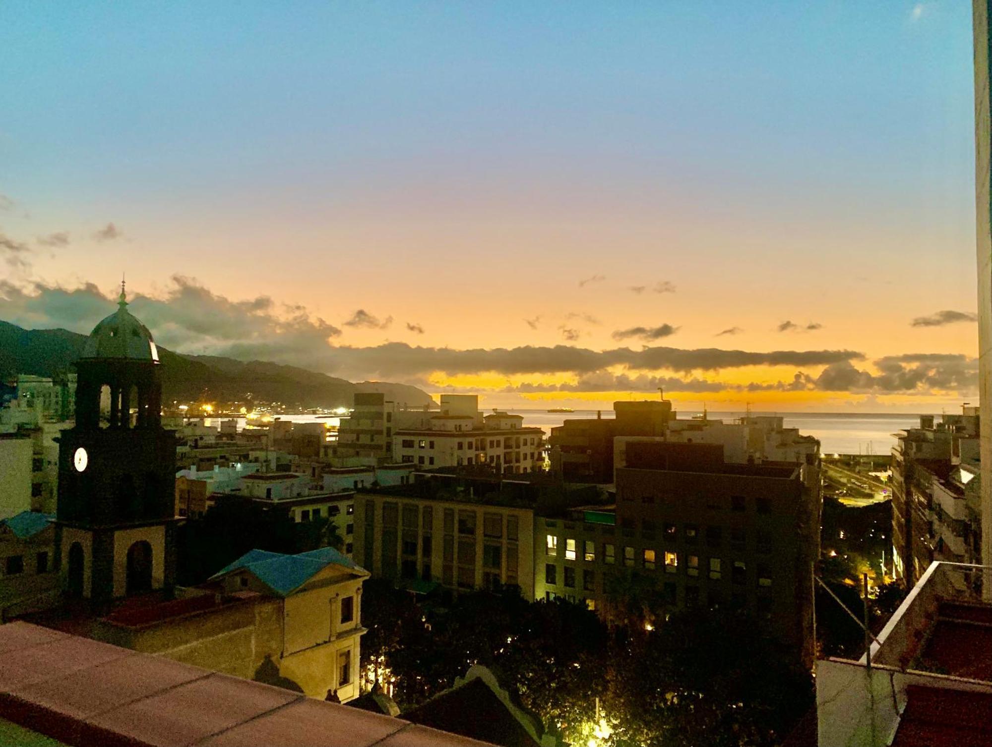Atico Con Terraza, Vistas Panoramicas Y Parking Appartamento Santa Cruz de Tenerife